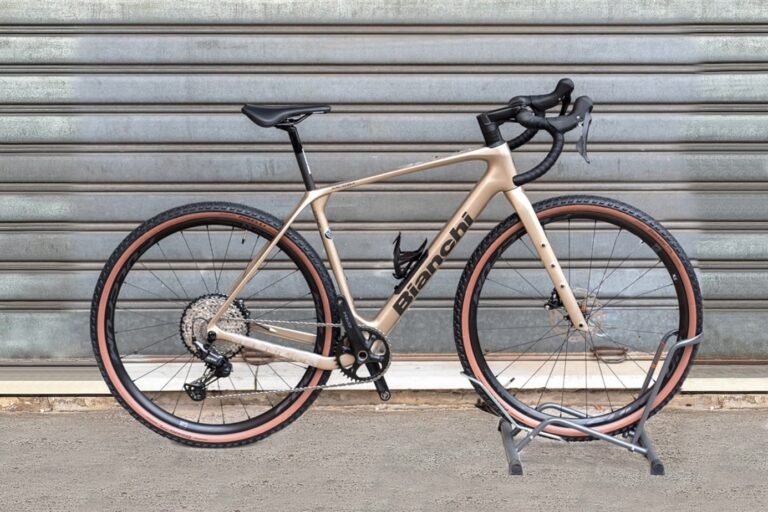 bici gravel bianchi presso cicli leardini