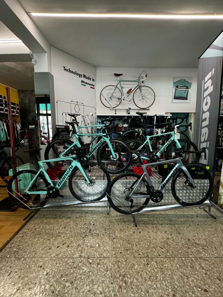 esposizione bici da corsa presso cicli leardini